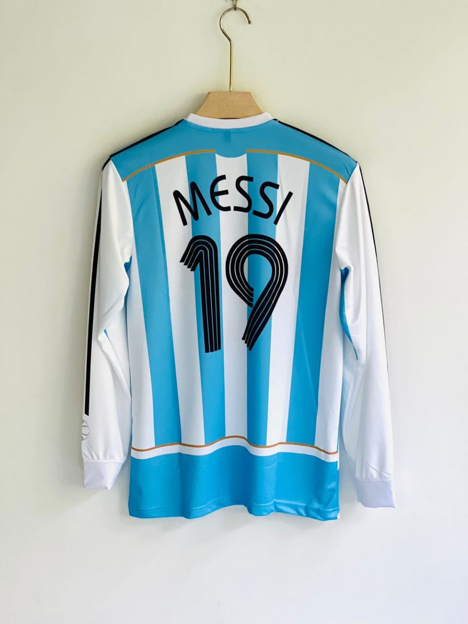 Argentina 2006-07 Messi full sleeves retroRetro Full sleeves