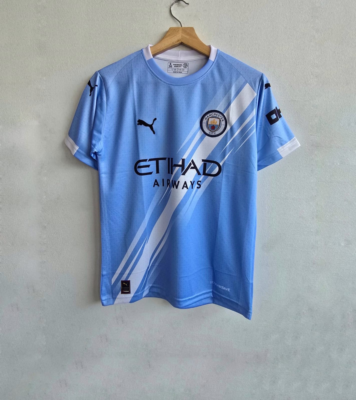 Manchester city haaland half sleeves