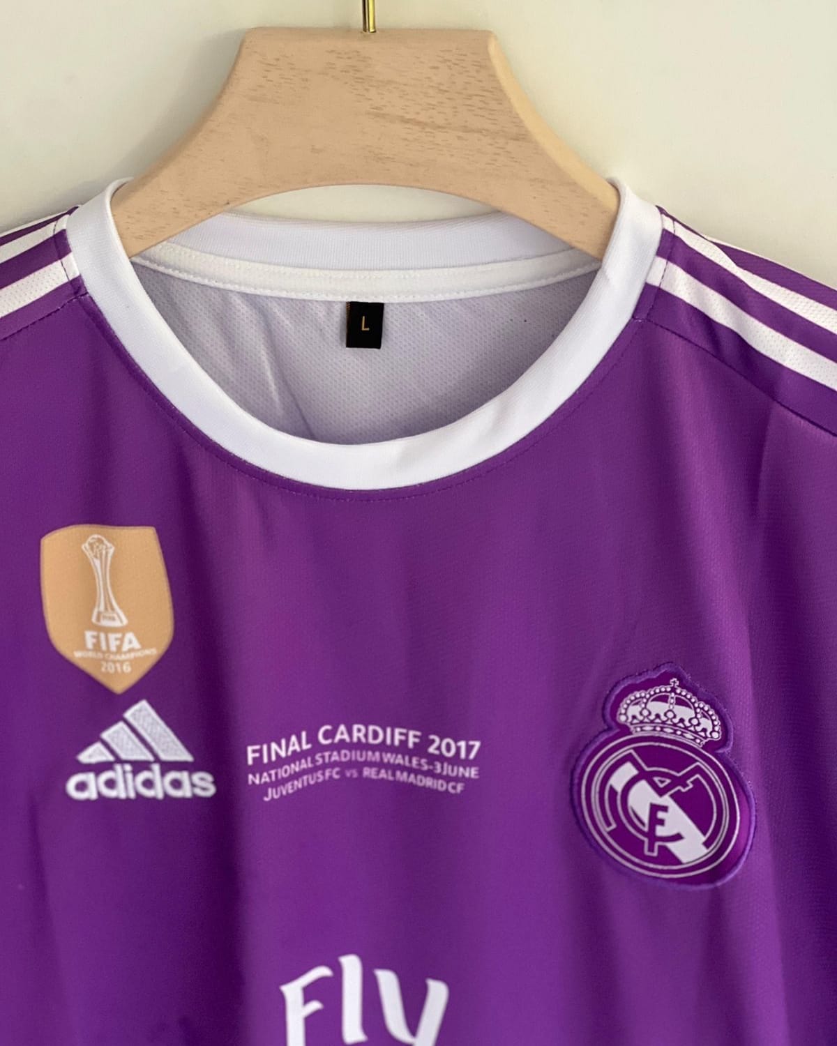 Real madrid 2017-18 Away Ronaldo half sleeves retro