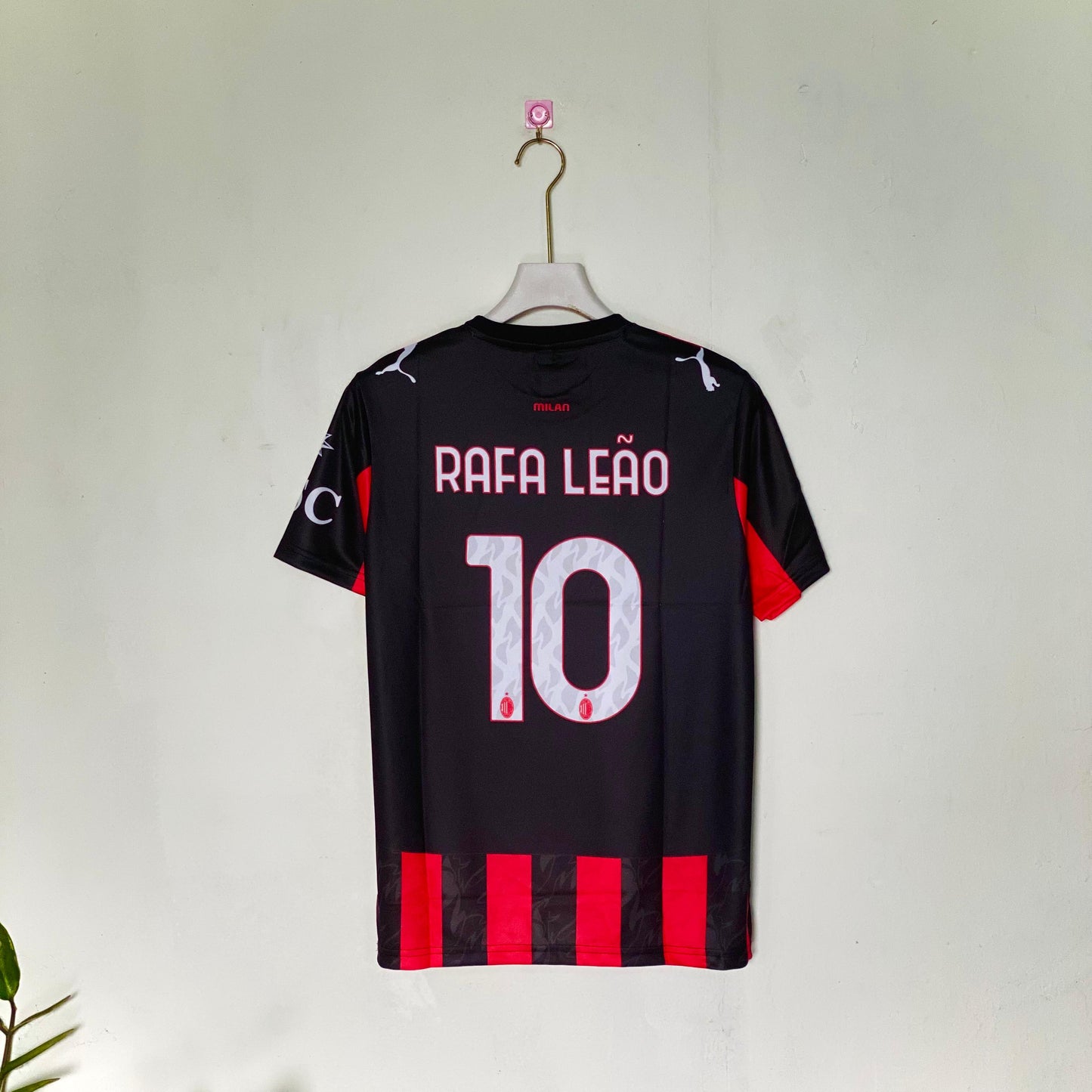 AC Milan Rafa Leao half sleeves kit