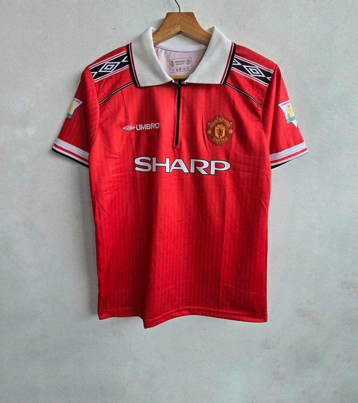 Manchester United 1998-99 D. Beckham half sleeves